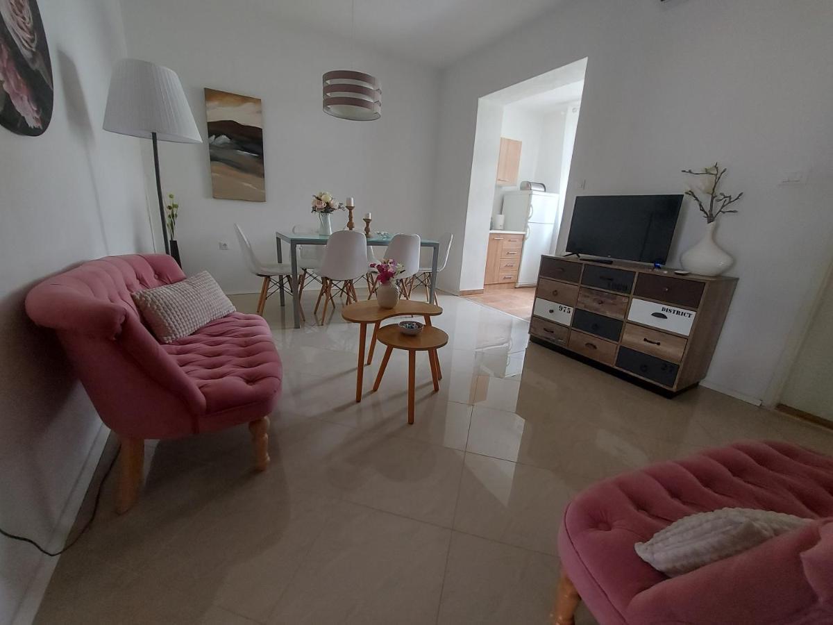 Apartments And Rooms Villa Dona ماكارسكا المظهر الخارجي الصورة