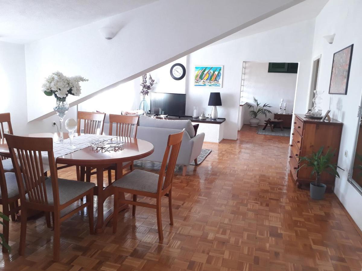 Apartments And Rooms Villa Dona ماكارسكا المظهر الخارجي الصورة